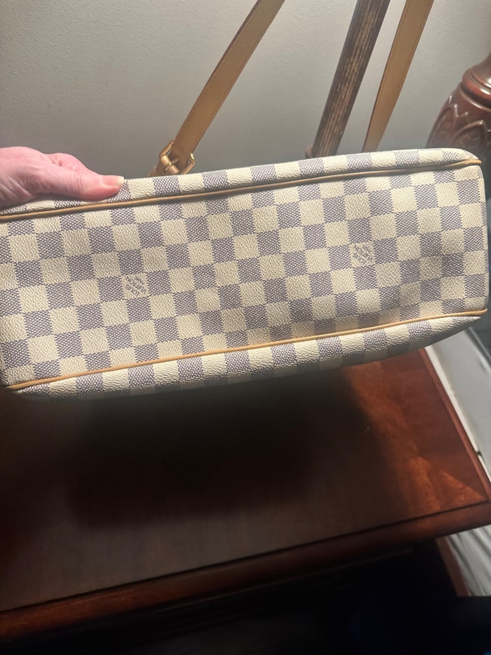 Louis Vuitton Siracusa M M - Picture 7 of 16